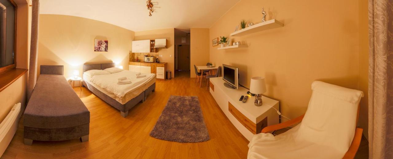 Apartmany Fatrapark 1 S Wellnessom Hrabovska Dolina Ружомберок Екстер'єр фото