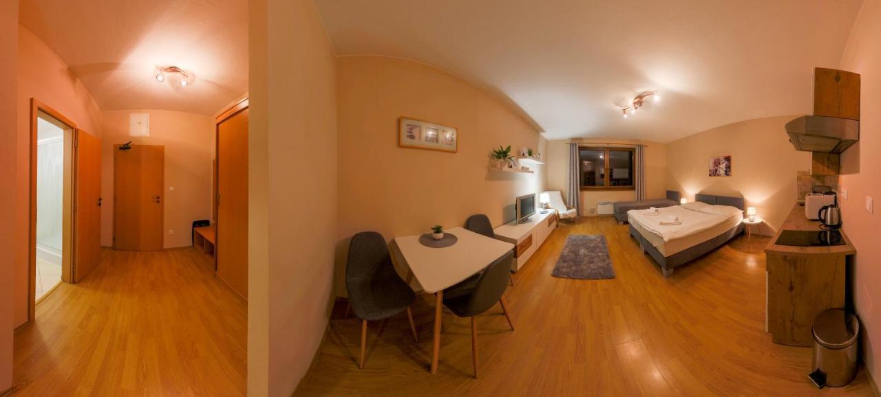 Apartmany Fatrapark 1 S Wellnessom Hrabovska Dolina Ружомберок Екстер'єр фото