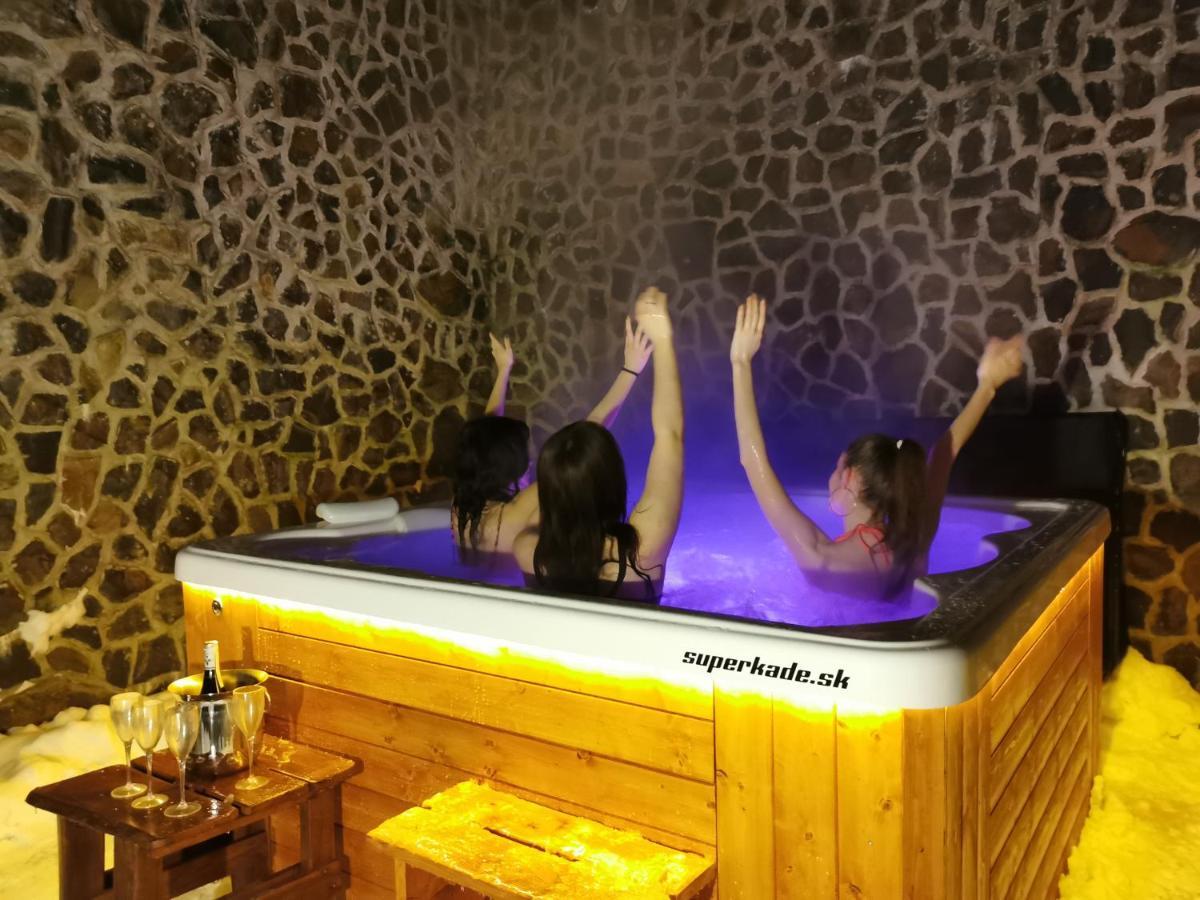 Apartmany Fatrapark 1 S Wellnessom Hrabovska Dolina Ружомберок Екстер'єр фото